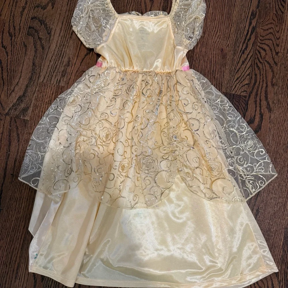 Yellow Princess night gown 3t with Pink Accents - Picture 4 of 6